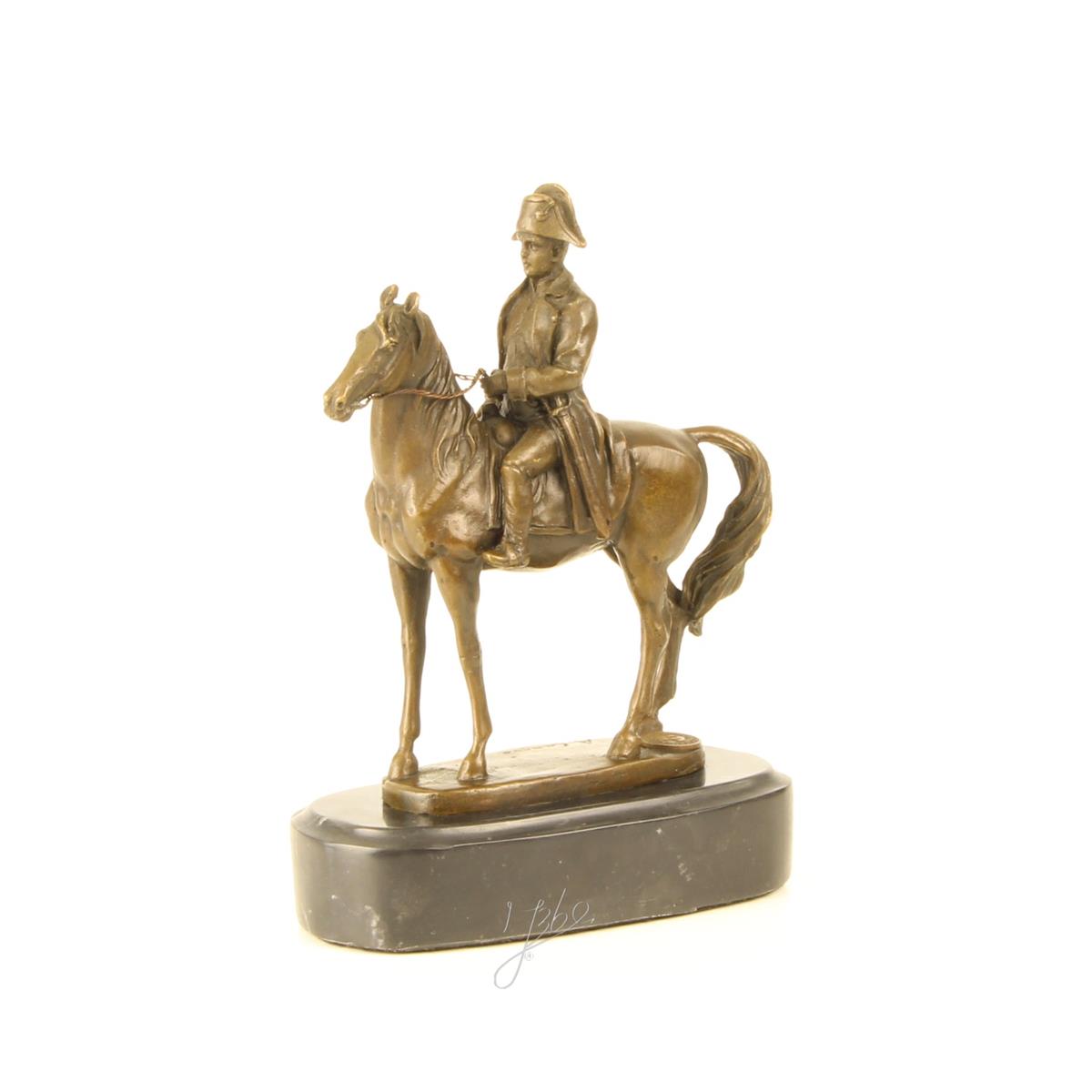 Bronzen beeldje - Napoleon op zijn paard - Bronzen sculptuur - 18,4 cm hoog