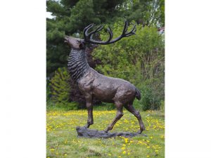 Tuinbeeld - bronzen beeld - Reuze hert - 255 cm hoog
