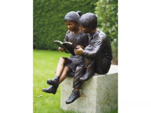 Tuinbeeld - bronzen beeld - 2 lezende kinderen - 80 cm hoog