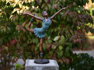 Tuinbeeld - bronzen beeld - Ballerina 57 cm - 54 cm hoog