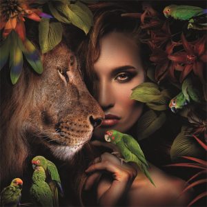 Dibond schilderij - vrouw met leeuw