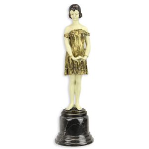 Bedtijd meisje - Bronzen beeld - Geverfd sculptuur - h34,5 cm