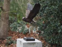 Tuinbeeld - bronzen beeld - Vliegende uil