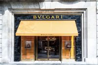 120 x 80 cm - glasschilderij - winkel Bulgari