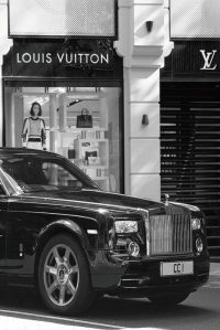 80 x 120 cm - glasschilderij - Rolls Royce - Louis Vuitton - schilderij fotokunst - foto print op glas